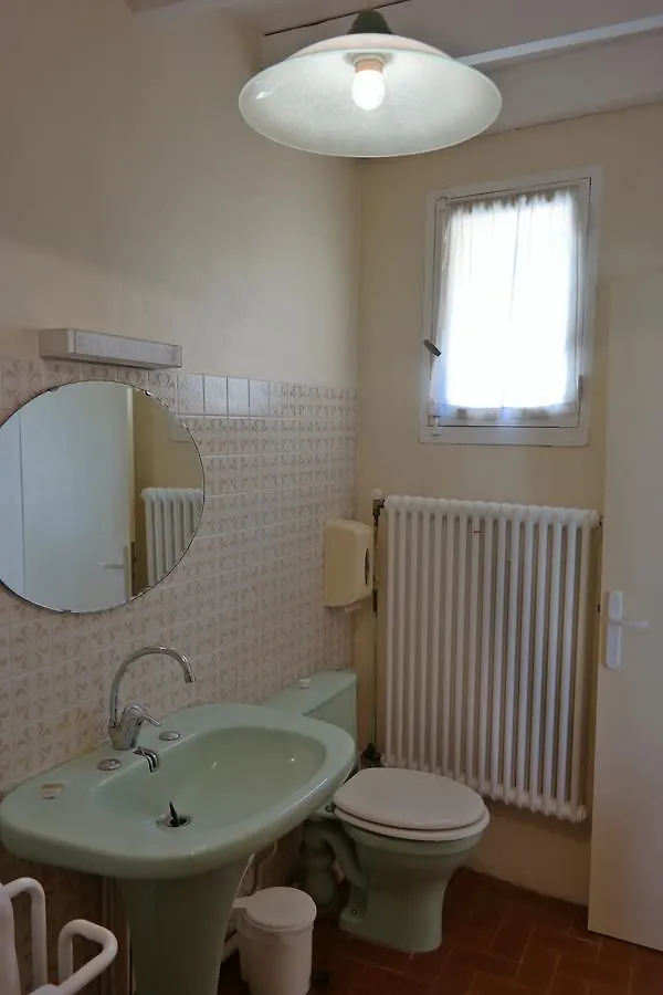 Hostellerie De Goujounac 2*,