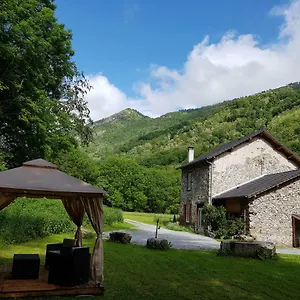 Hébergement de vacances La Fargue De Cabre, Val-de-Sos